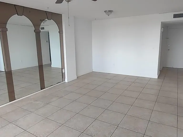 15600 NW 7th Ave #507 — Photo 8