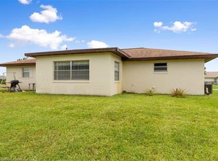 310 Anderson St NE, Lake Placid, FL 33852