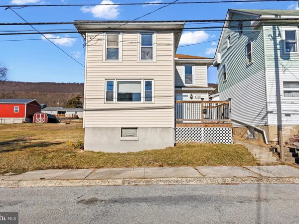 125 E Broad St, Williamstown, PA 17098