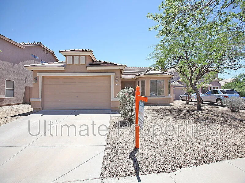 2333 W Maldonado Dr