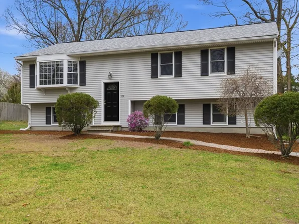 42 Bayberry Rd, Abington, MA 02351