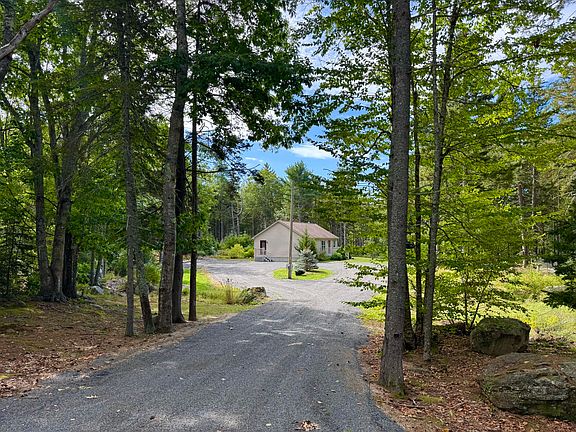 2nd image of 14 Rope Ferry Road