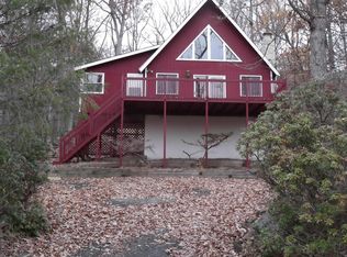 6405 Decker Rd, Bushkill, PA 18324
