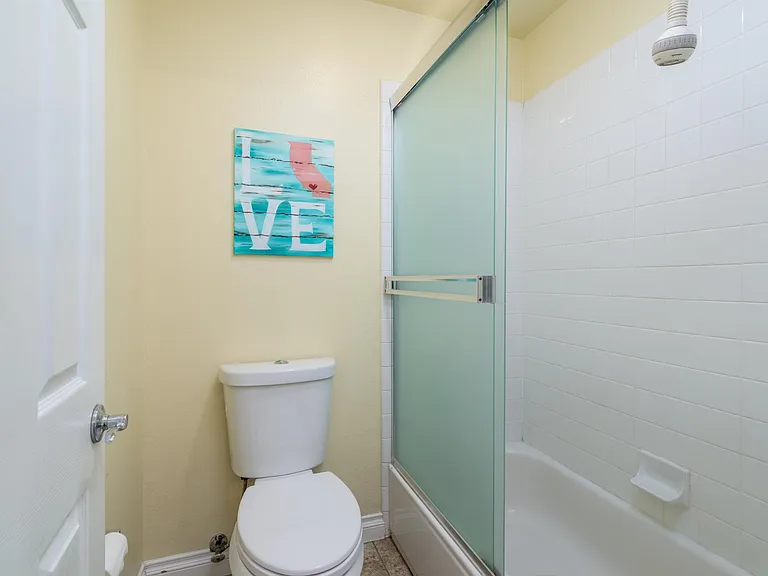 1668 Paseo Maravilla — Photo 32
