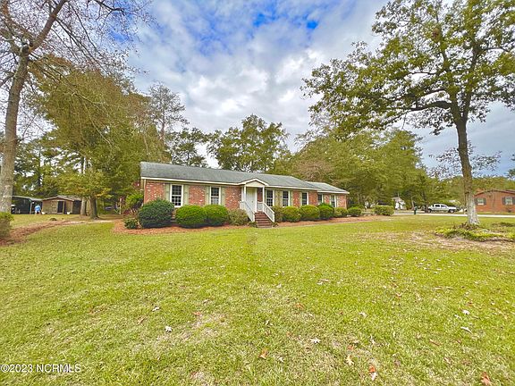 2nd image of 2080 Dogwood Lane
