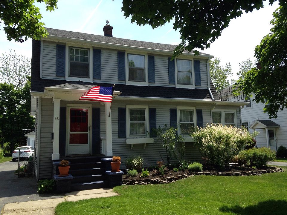 1st image of 48 Hirschfield Dr