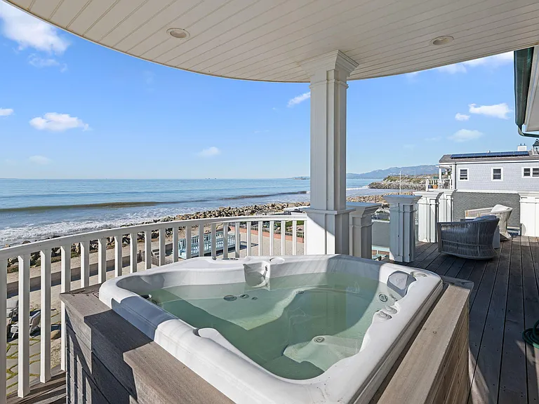 5458 Rincon Beach Park Dr — Photo 31