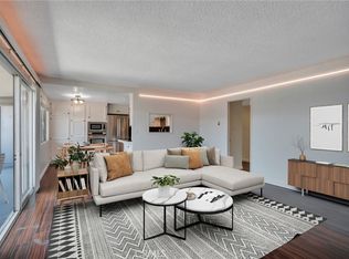 2940 W Carson St Unit 211, Torrance, CA 90503