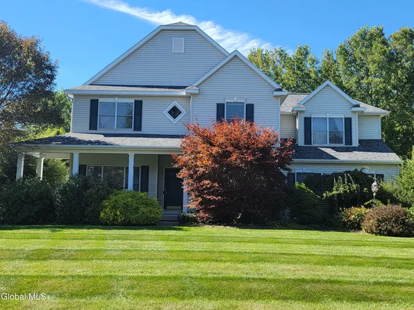 42 Heather Drive, Clifton Park, NY 12065