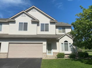 1270 Crystal Pl E, Chaska, MN 55318