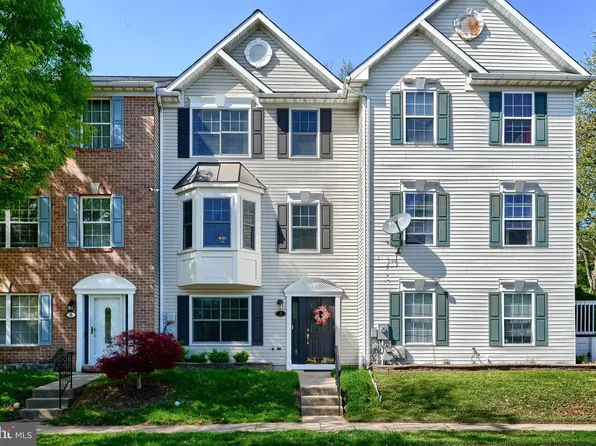 4 Arrowood Ct, Baltimore, MD 21237