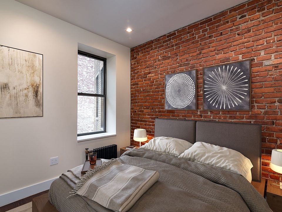 1st image of 921 Washington Ave #244