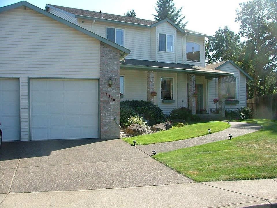 1390 Cornell Ave. Gladstone OR