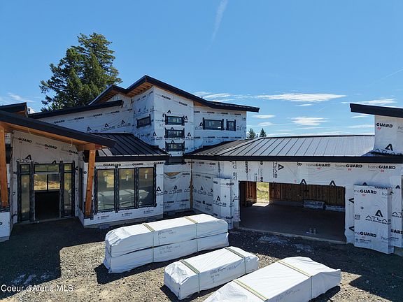 2nd image of 16920 S Magma Ln