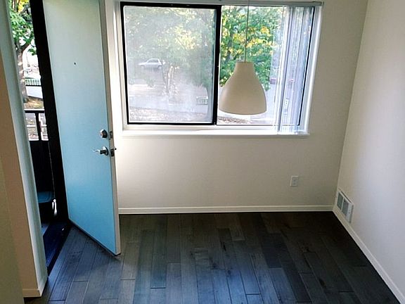 5th image of 209-219 22nd Ave S #219-31