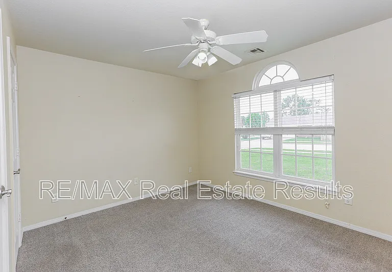 2505 SW 20th St — Photo 24