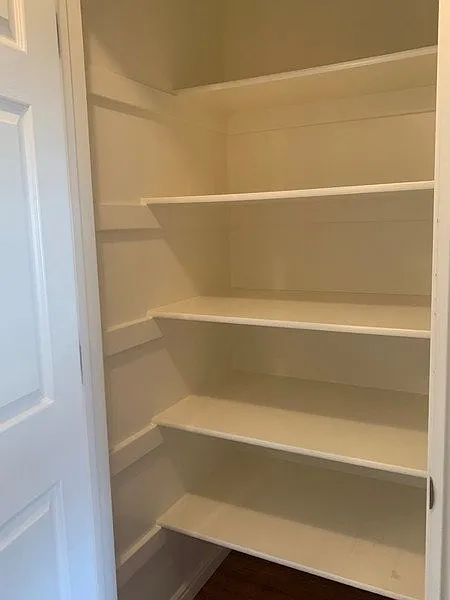 2 bed, 900 sqft, $1,325 — Photo 4