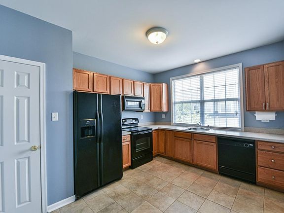 Kitchen (1)
