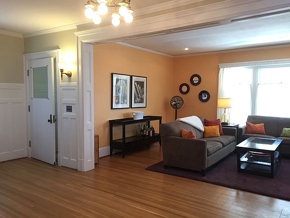 Foyer & Living Room