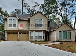 12 N Brook Pebble Ct, Spring, TX 77380