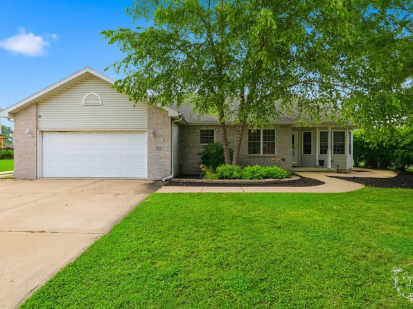 623 Sandburg Dr, Manteno, IL 60950