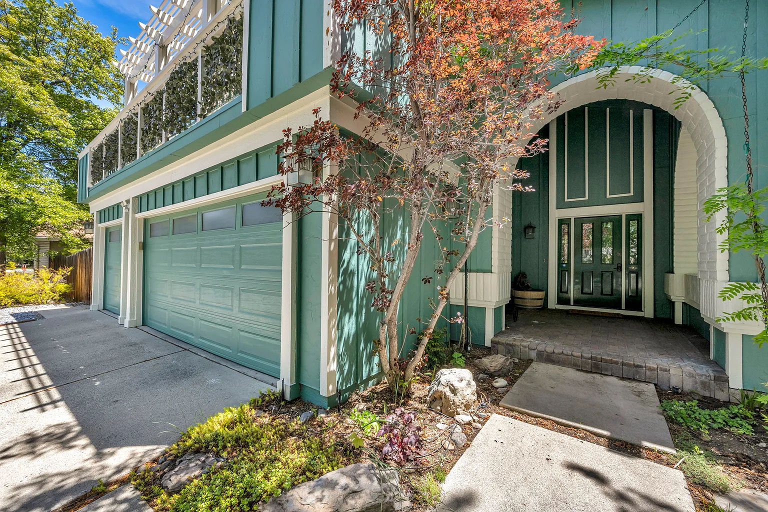 840 Twin Pines Rd photo 1