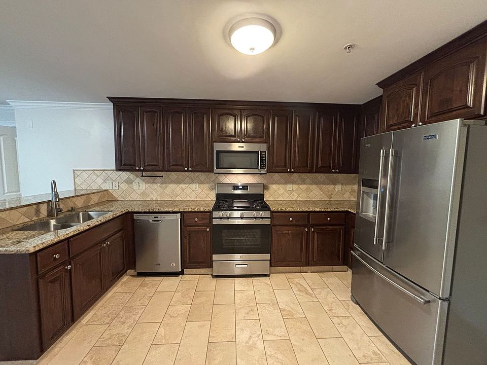 1st image of 261 El Dorado St #202