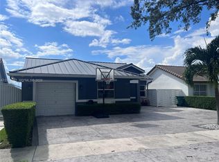 722 NW 134th Ave, Miami, FL 33182