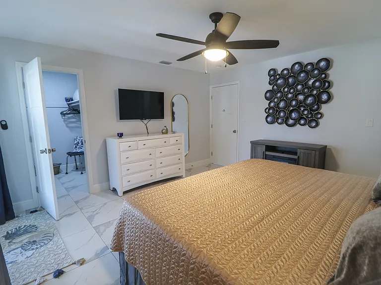 817 Blue Heron Blvd — Photo 40