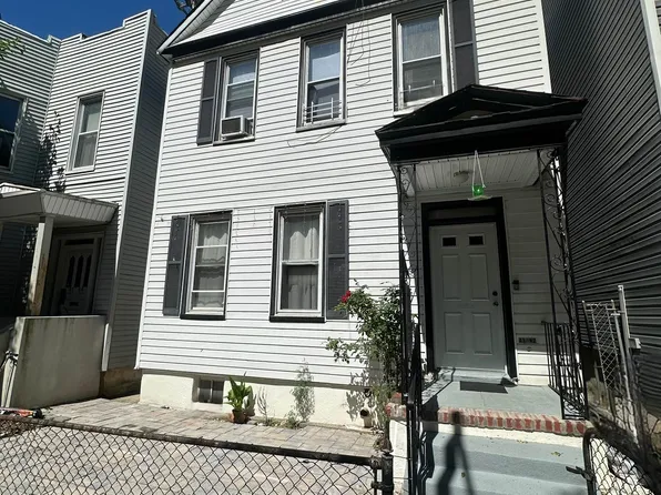 41-42 52nd Street image 1 of 10