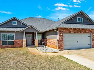 207 Lyla Glen Dr, Washington, OK 73093
