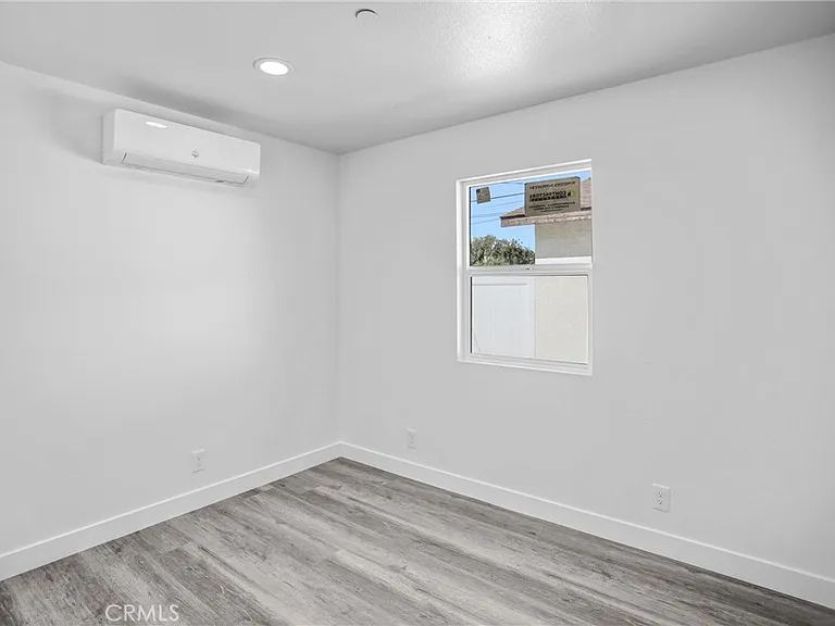 1021 Columbia St #2 — Photo 10