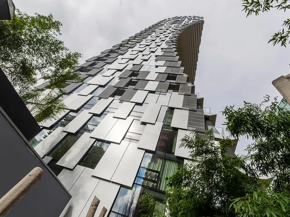 1568 Alberni St #2205, Vancouver, BC V6G 1A5