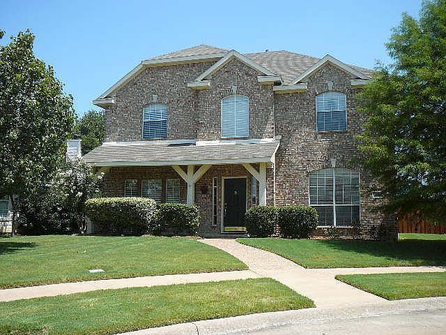1st image of 4104 English Ivy Dr