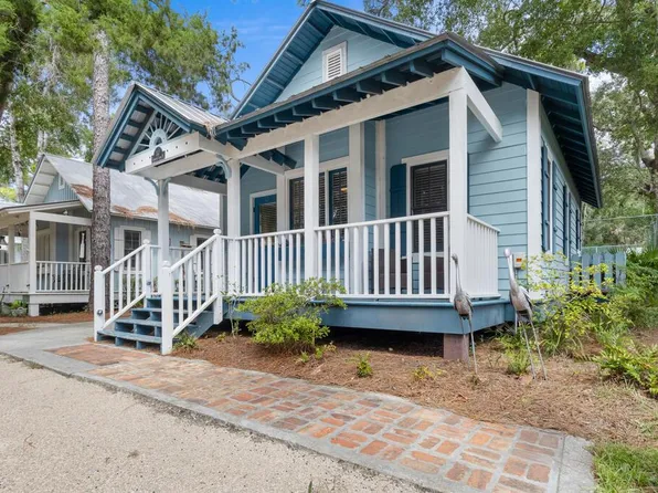 317 Lisette Ln, Steinhatchee, FL 32359