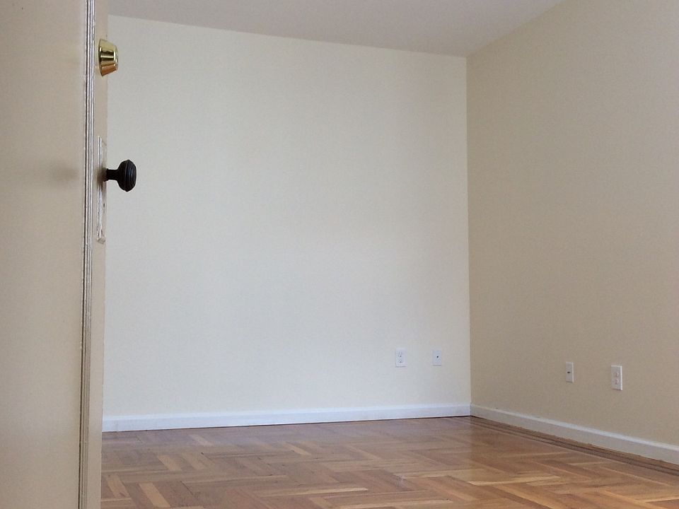 1st image of 8422 13th Ave APT 3R