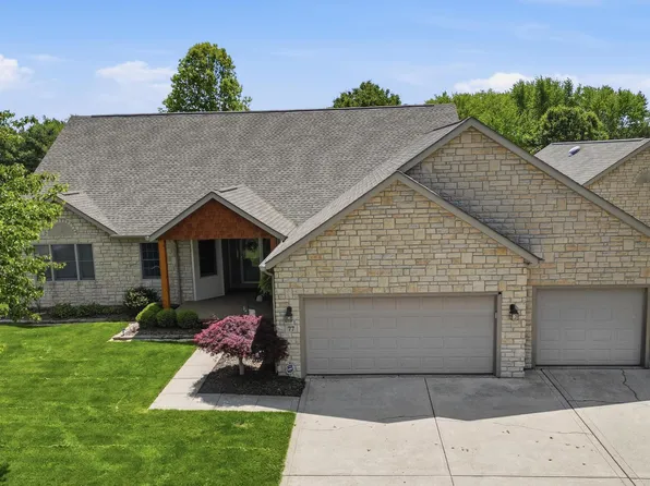 77 Millstone Cir, Pataskala, OH 43062