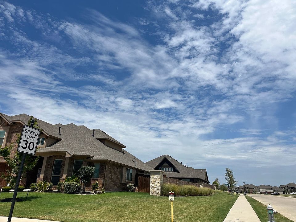 2nd image of 2428 Rawlins Ln