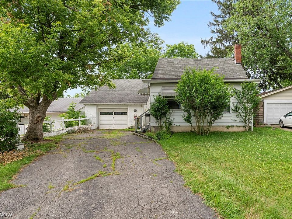 1st image of 471 Lamson Ave
