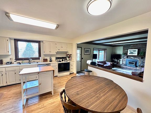 5th image of 9280 Sunderland Way