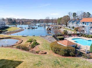 1107 Torrence Cir, Davidson, NC 28036