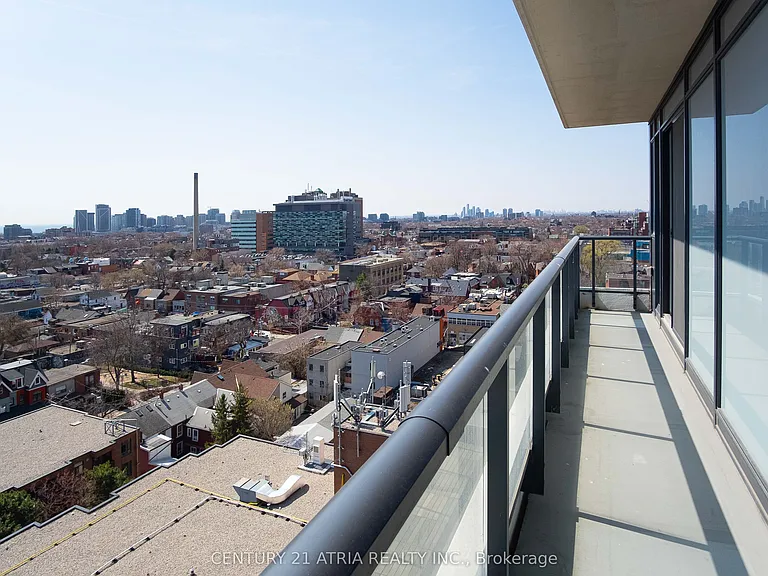 297 College St #1209 — Photo 7