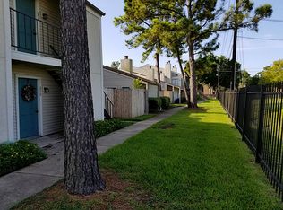 6401 Deihl Rd APT 204, Houston, TX 77092