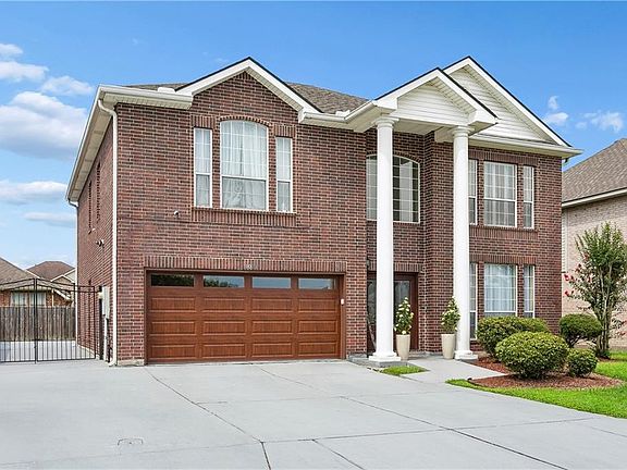 3rd image of 1013 Revere Ln
