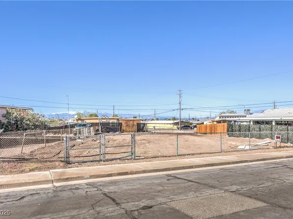 227 Zinc St, Henderson, NV 89015