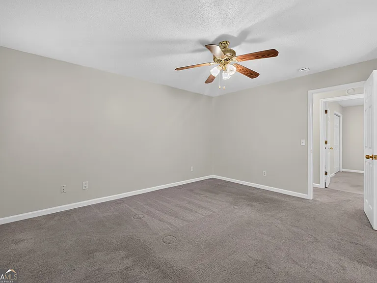 129 Springbrook Dr — Photo 28