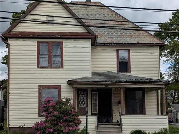 179 N Lyman St, Wadsworth, OH 44281