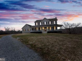 37202 Bolyn Rd, Purcellville, VA 20132