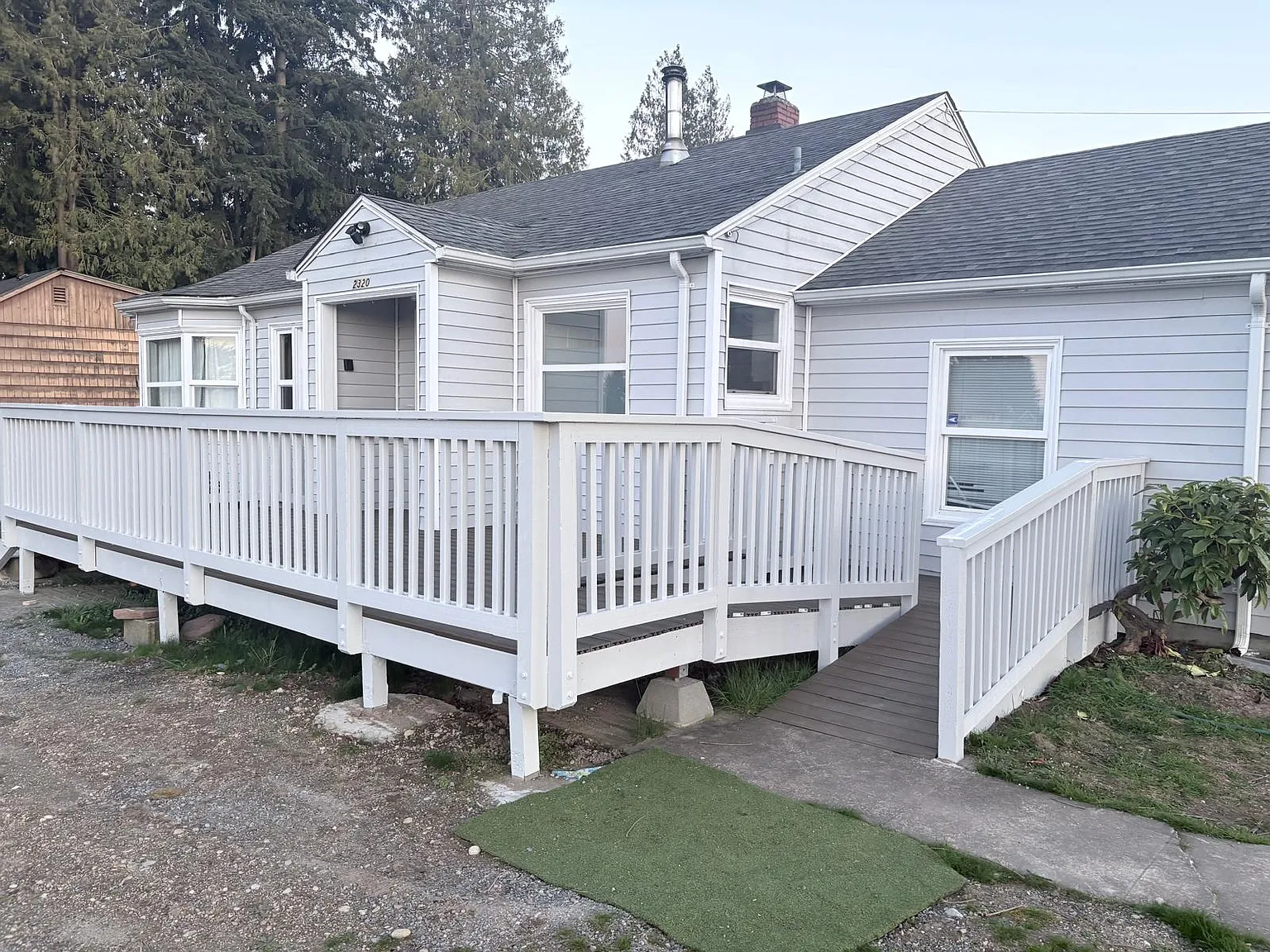 2 bed, 1105 sqft, $2,500 — Photo 1