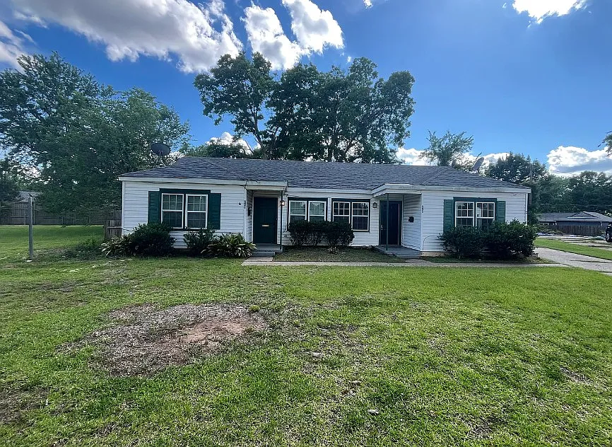 113 Magnolia Ct #113